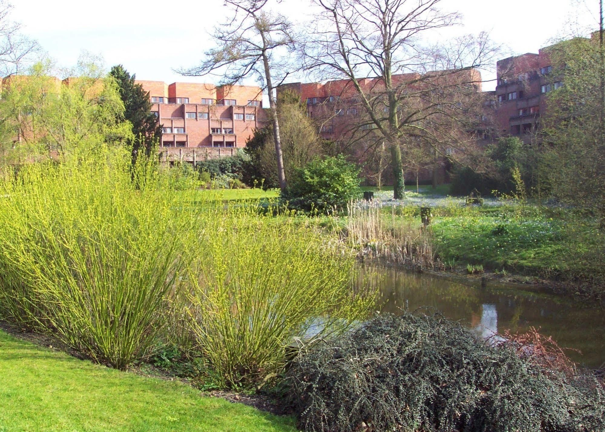 Robinson College - University Of Cambridge מראה חיצוני תמונה