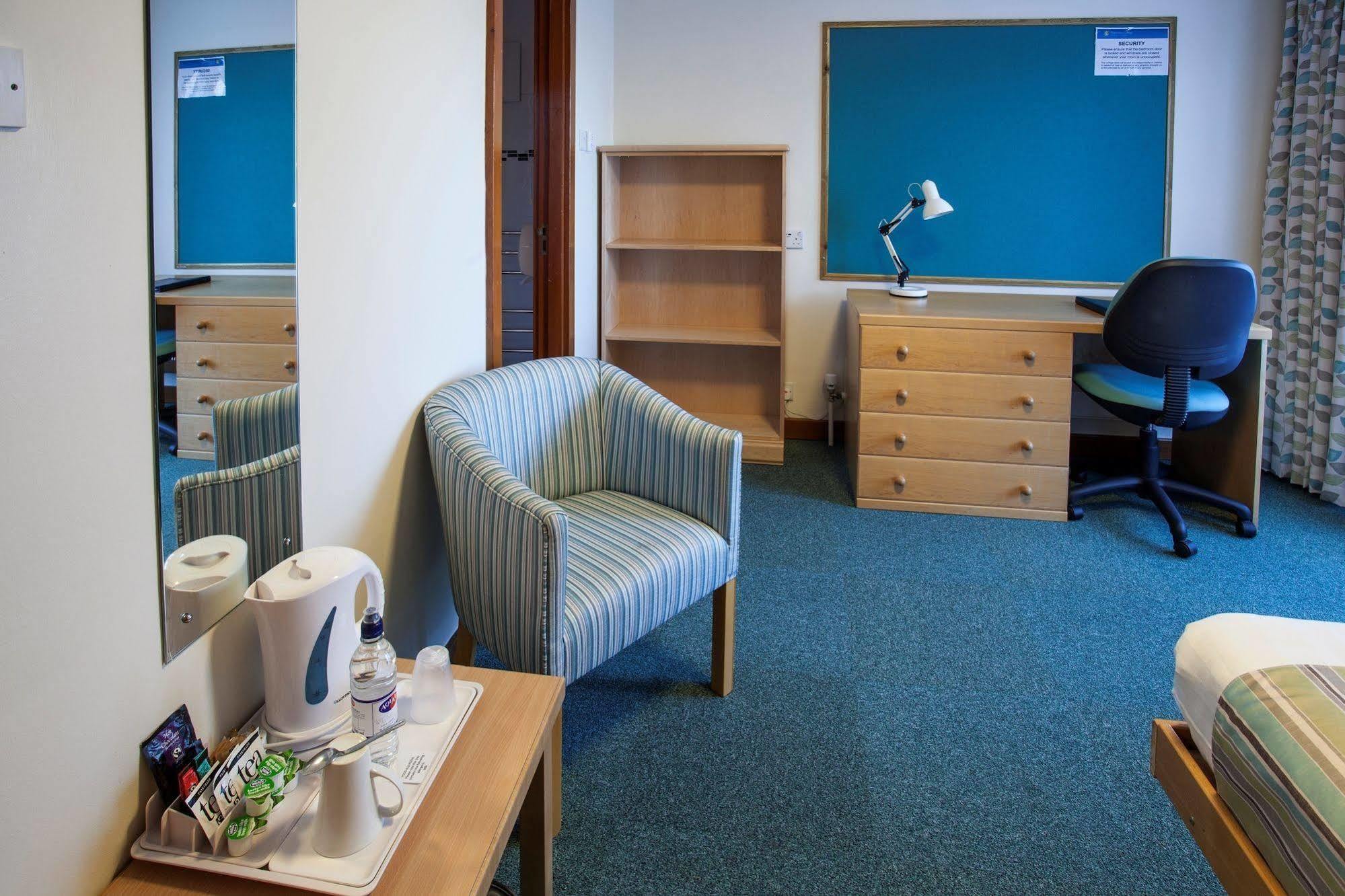 Robinson College - University Of Cambridge מראה חיצוני תמונה